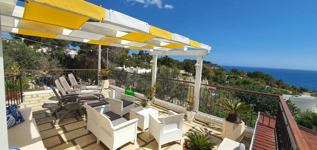 Casa Vacanze "Il Carrubo" Gagliano del Capo Exterior photo