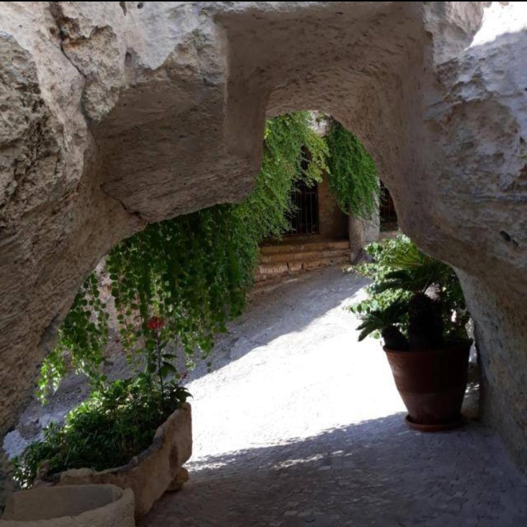 Casa Vacanze "Il Carrubo" Gagliano del Capo Exterior photo